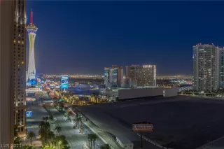 Photo #3: 2300390 Listing