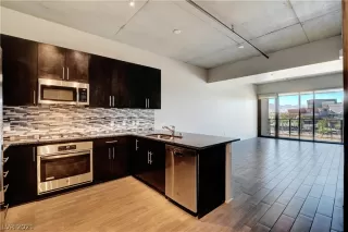 Photo #1: 2300414 Listing