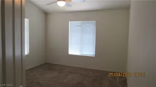 Photo #5: 2300419 Listing 