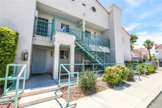 Photo #1: 2300455 Listing