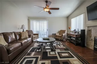 Photo #2: 2300455 Listing