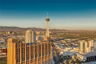 Photo #1: 2300597 Listing