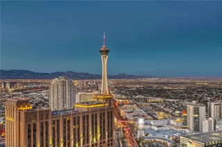 Photo #4: 2300597 Listing