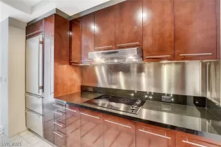 Photo #4: 2300637 Listing