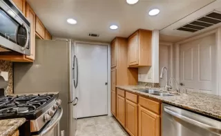 Photo #1: 2300684 Listing