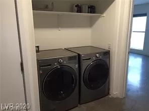 Photo #5: 2300751 Listing 