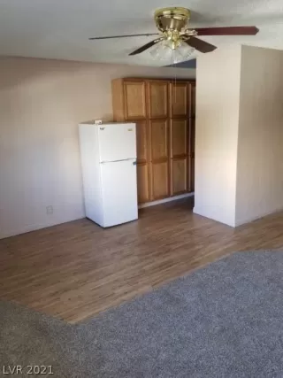 Photo #1: 2301829 Listing