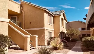 Photo #3: 2301960 Listing