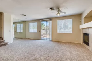 Photo #2: 2301984 Listing