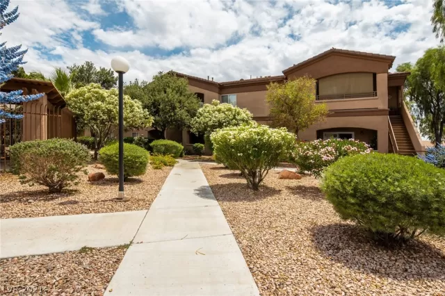 MLS: 2302019 Condo For Sale