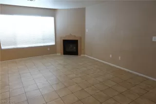 Photo #2: 2302029 Listing 