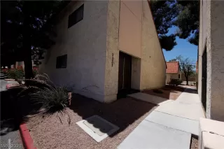 Photo #3: 2302040 Listing 