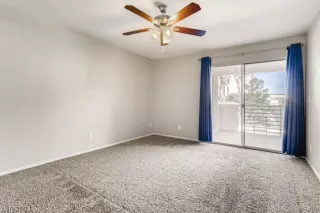 Photo #6: 2302087 Listing 