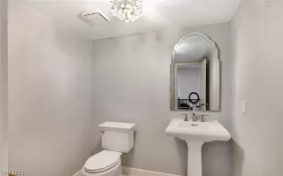 Photo #4: 2302120 Listing 