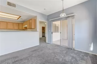 Photo #4: 2302127 Listing 