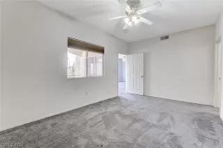 Photo #6: 2302127 Listing 