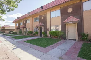 Photo #1: 2302285 Listing 