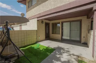 Photo #2: 2302297 Listing 