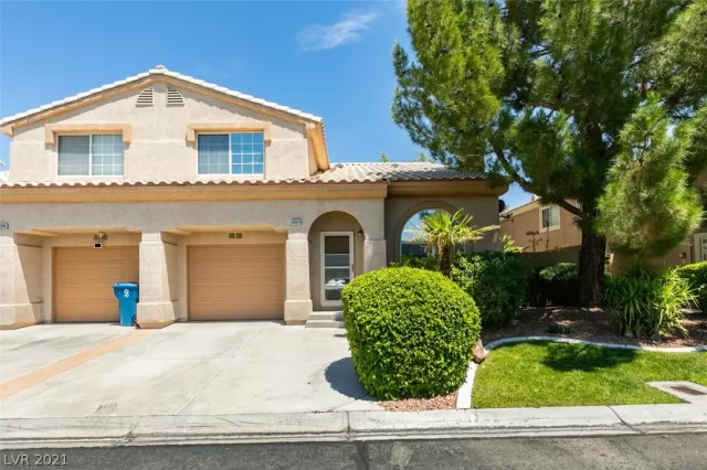 MLS: 2302321 Condo For Sale