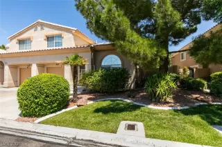 Photo #2: 2302321 Listing