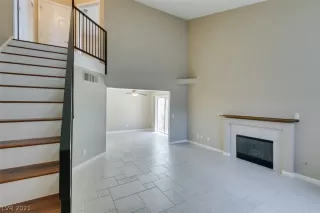 Photo #3: 2302321 Listing