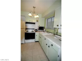 Photo #1: 2302347 Listing