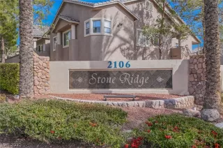 Photo #1: 2302365 Listing 