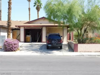 Photo #1: 2302376 Listing 