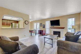 Photo #2: 2302380 Listing