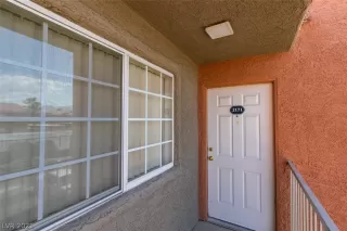 Photo #1: 2302436 Listing 