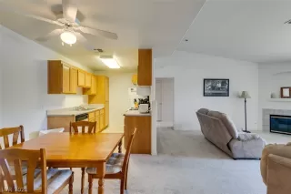 Photo #5: 2302436 Listing 