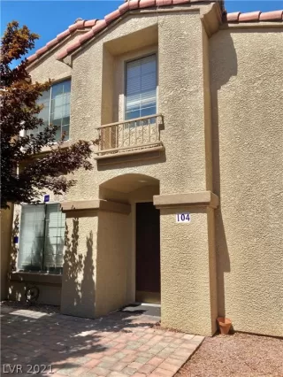 Photo #1: 2302569 Listing 