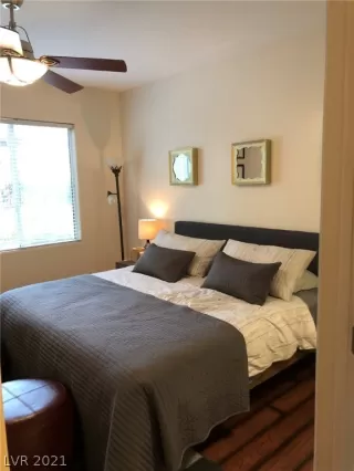 Photo #2: 2302598 Listing 