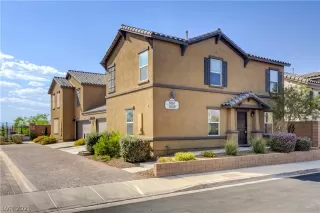 Photo #1: 2302625 Listing 