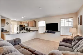 Photo #3: 2302625 Listing 