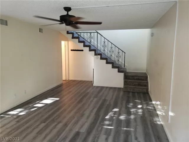 MLS: 2302679 Condo For Sale