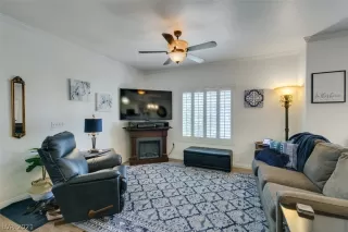 Photo #1: 2302761 Listing