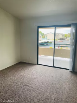 Photo #2: 2302856 Listing