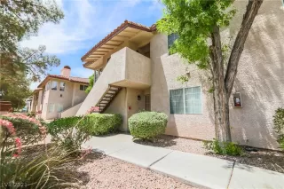 Photo #2: 2302951 Listing 