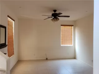 Photo #2: 2302963 Listing 