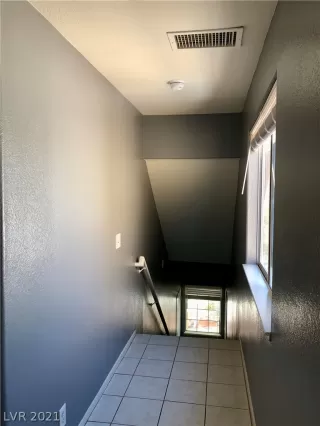 Photo #2: 2303065 Listing 