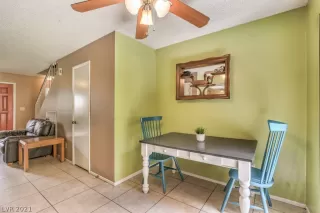 Photo #6: 2303108 Listing 