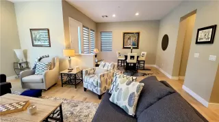 Photo #2: 2303113 Listing 