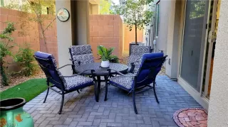 Photo #5: 2303113 Listing 