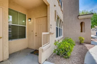 Photo #3: 2303115 Listing