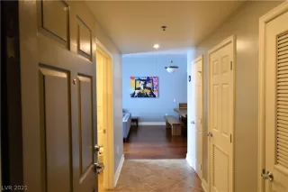 Photo #2: 2303165 Listing