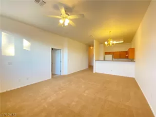 Photo #3: 2303220 Listing 