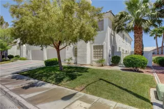 Photo #1: 2303321 Listing