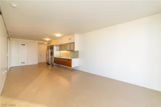 Photo #2: 2303409 Listing