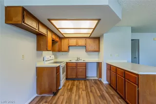 Photo #1: 2303480 Listing